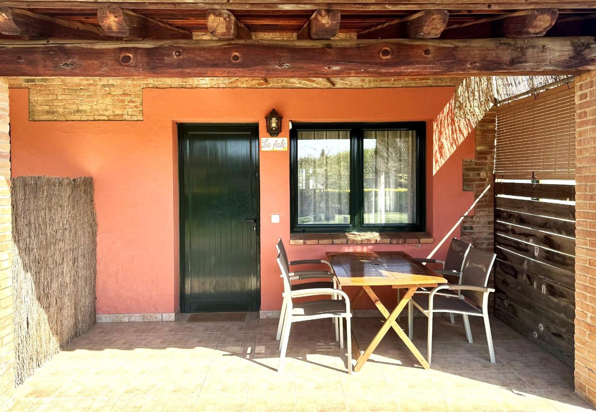 Pujol - Casitas De En El Baix Emporda * Serra de Daró