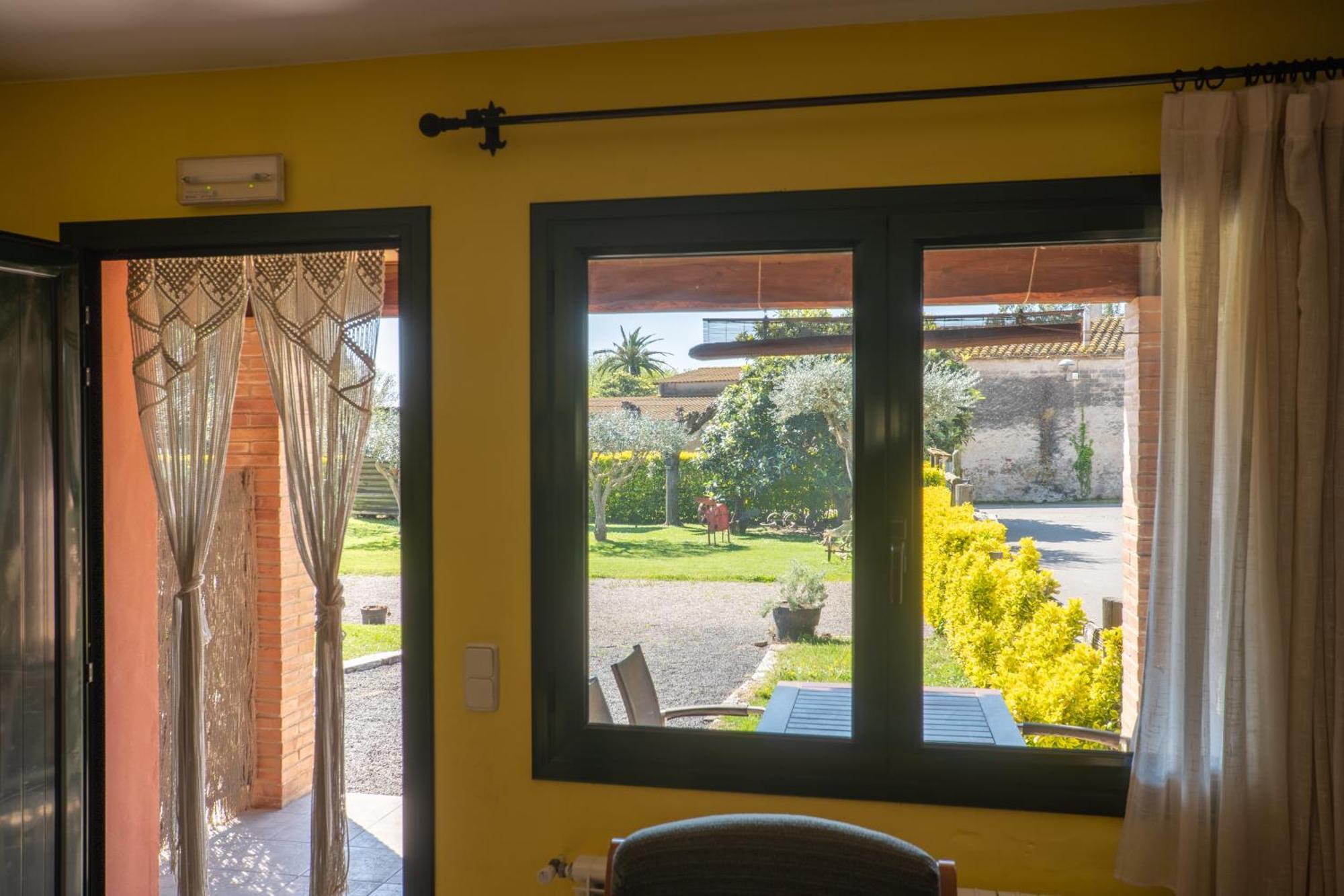 Country house Pujol - Casitas De En El Baix Emporda