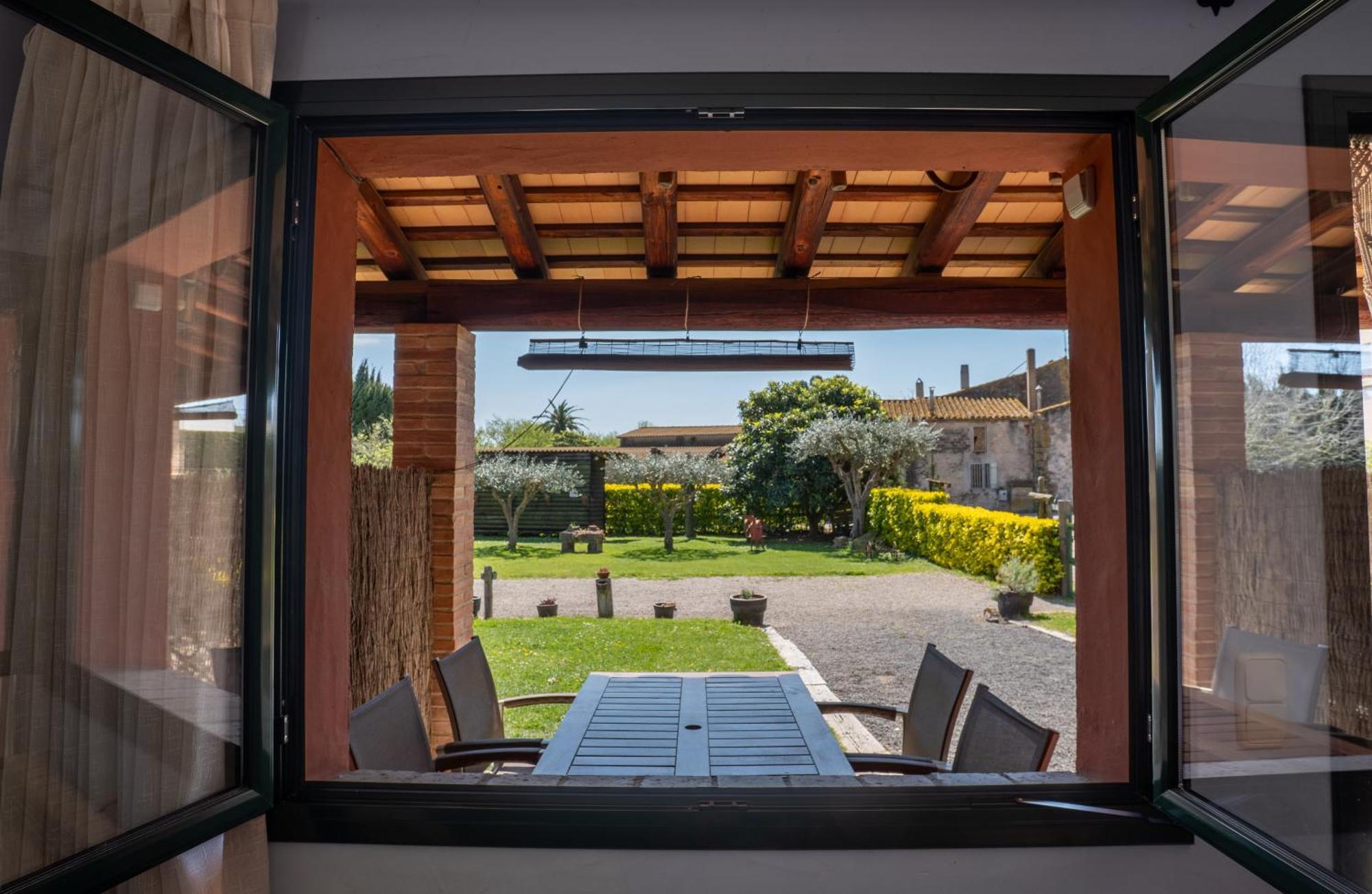 Pujol - Casitas De En El Baix Emporda * Serra de Daró